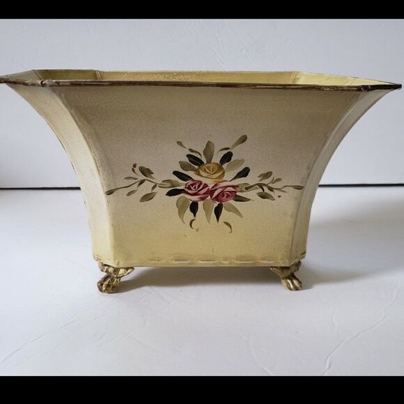 Metal  Planter Cache Pot - Picture 2 of 8